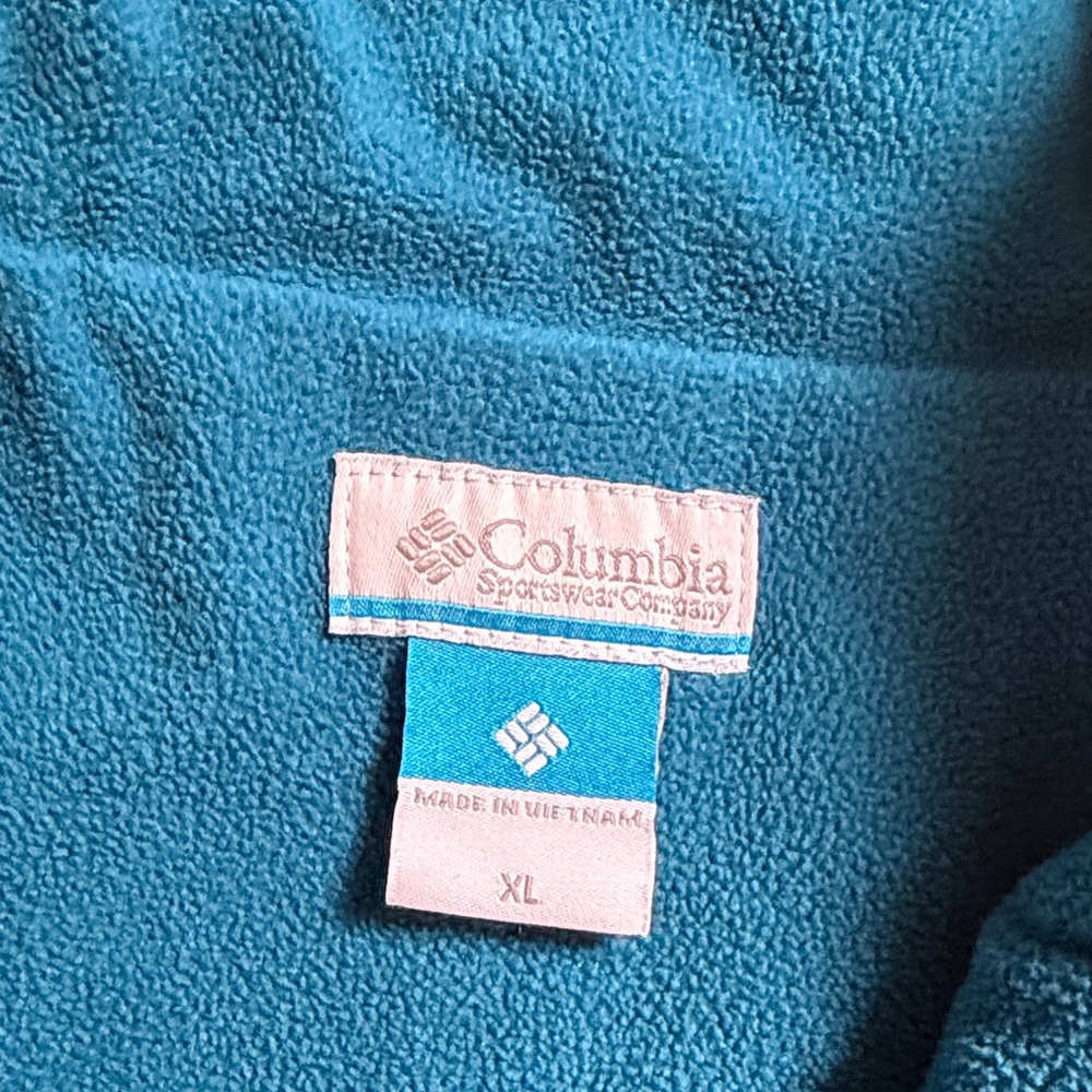 Columbia Teal zip up vest - Picture 2 of 3